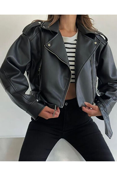 festivalya Новосезонно голямо черно кожено яке