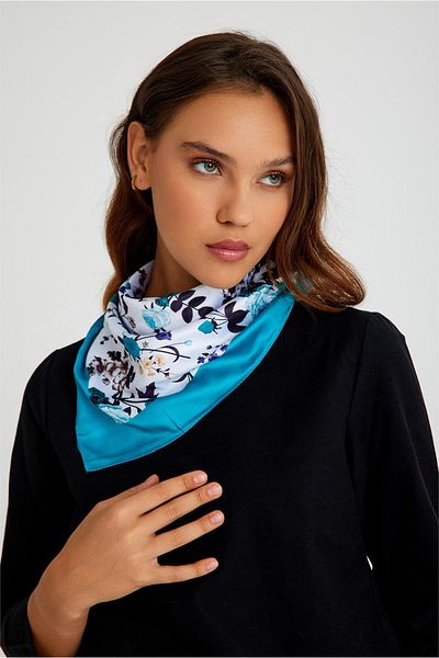 HÜRREM BONE Bandana albă eșarfă țesătură satinată cu model floral 1014_42