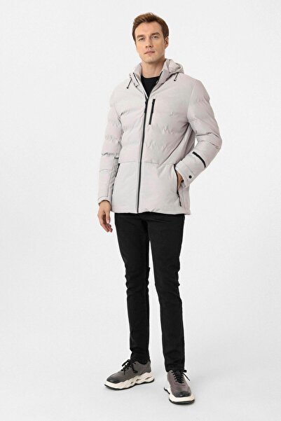 SÜVARİ Süvari Dar Kalıp Kapşonlu Dolum Kapitone Krem Şişme Mont