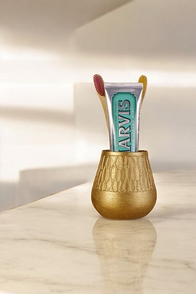 Evene Gold Colored Toothbrush Holder - Countertop Model 3