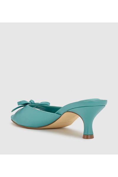 Nine West Women Green Sandals