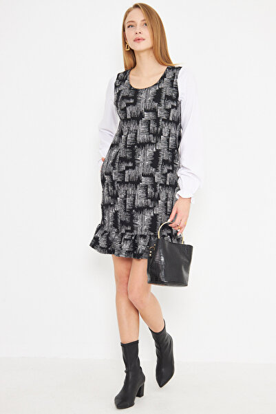 armonika Rochie neagră pentru femei, cu decolteu în U, cu mâneci lungi, cu buzunare, cu volane, ARM-25K 001052