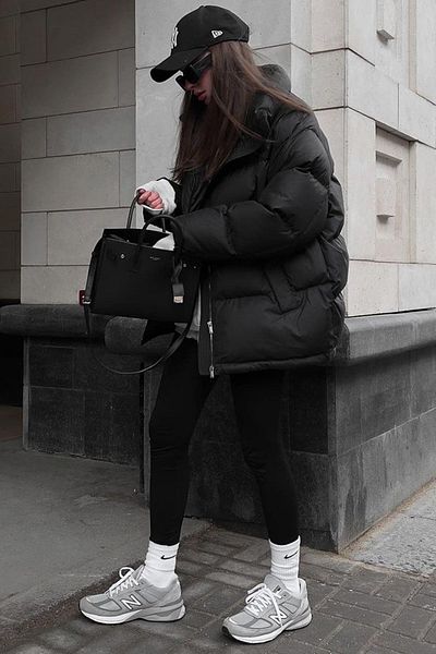 Madmext Černá základní dámská bunda Puffer Mg1582