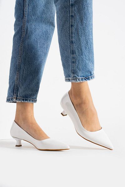 Asya Pantofi cu toc dama stiletto din piele lacuita - 3 cm