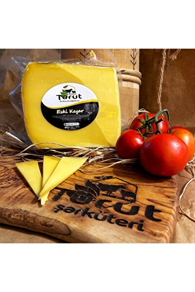 Turut Şarküteri Kars Eski Kaşarı 1 KG - Şirden Mayalı Tam Yağlı