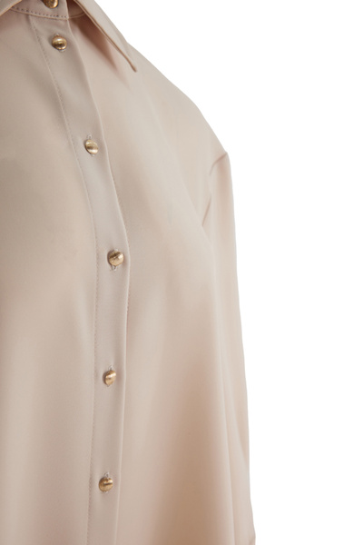 Aker Düğme Detaylı Klasik Kesim Bluz