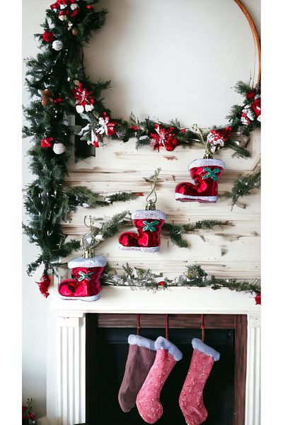 Partifabrik Christmas Tree - Red Ornament Shoe 5 Cm, Set of 3
