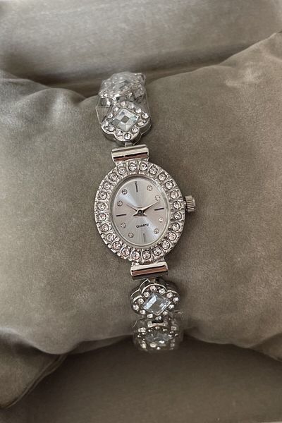 Leerybee Minimal Vintage Women's Watch with Stones Nla-186