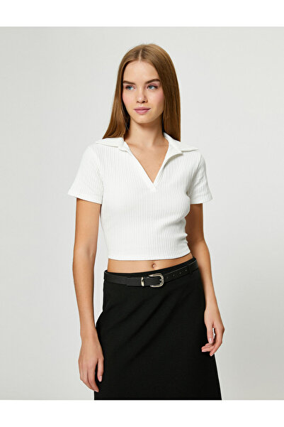 Koton Kurzärmliges Poloshirt aus gerippter Baumwolle mit Polokragen