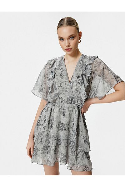 Koton Μίνι φόρεμα Frilly Bat μανίκι με λαιμόκοψη V