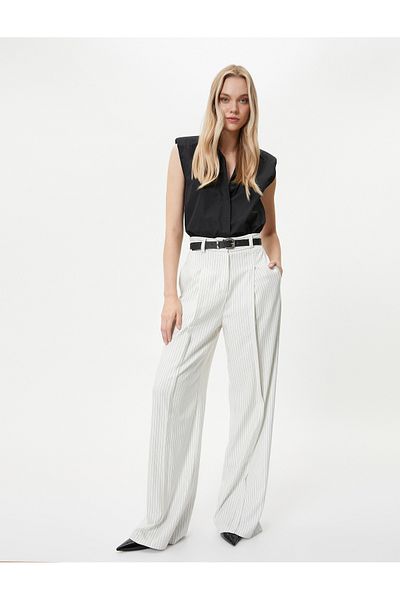 Koton Sleeveless Shirt Buttoned Padded Classic Collar