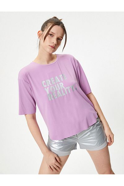 Koton Tricou sport supradimensionat, cu mânecă scurtă, cu decolteu închis, cu imprimeu metalic