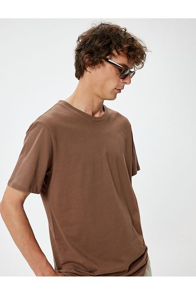 Koton Basic T-Shirt Slim Fit Crew Neck Short Sleeve