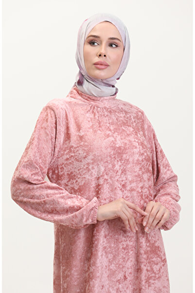 sefamerve Sametové šaty s elastickými rukávy 0527-01 Powder