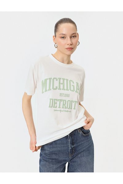Koton T-shirt z nadrukiem i krótkim rękawem, okrągłym dekoltem. Wygodny krój