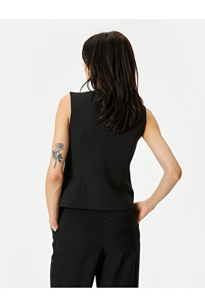 Koton Klasik Yelek Düğmeli Kapaklı Cepli Düğmeli