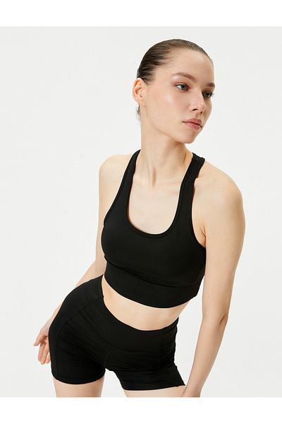 Koton U-Neck Slim Fit Sports Bra - Back Window Detail