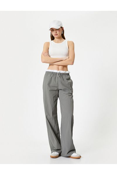 Koton Pantaloni cu picior largi, talie dublă, detaliată, talie elastică, țesătură parașuta, potrivire confortabilă