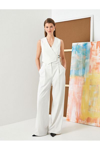 Koton Crop Vest Wrap V-Neck with Metal Accessories