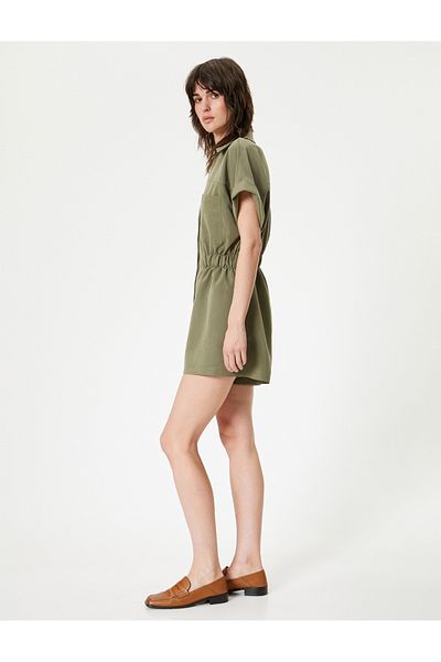 Koton Übergroßer Shorts-Overall mit elastischer Tasche und kurzen Ärmeln