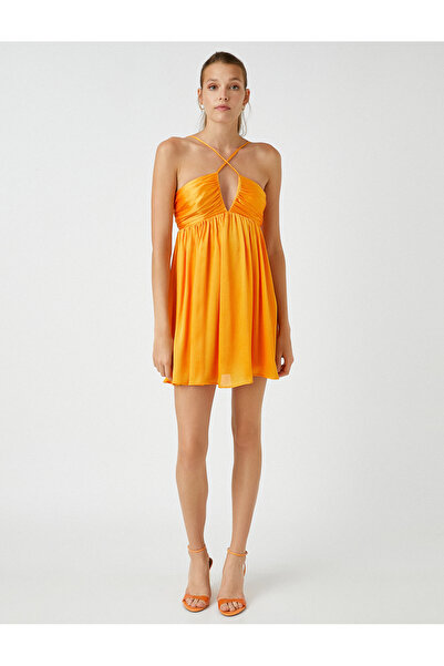 Koton Detailní minišaty s oknem