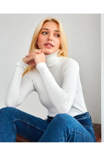 Mistanbul Pulover cu gât înalt și slimfit