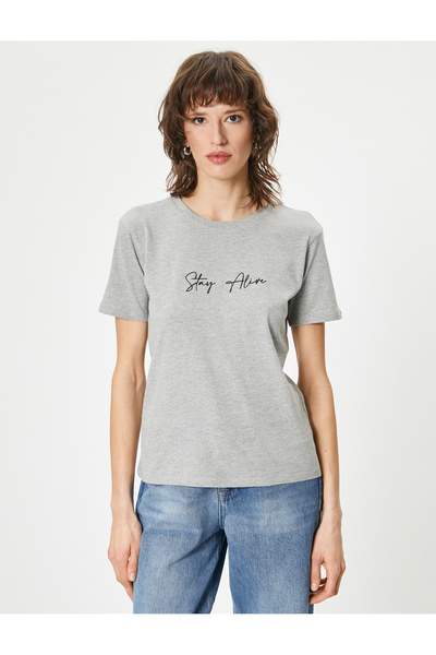 Koton Potištěné tričko s krátkým rukávem a výstřihem bavlna