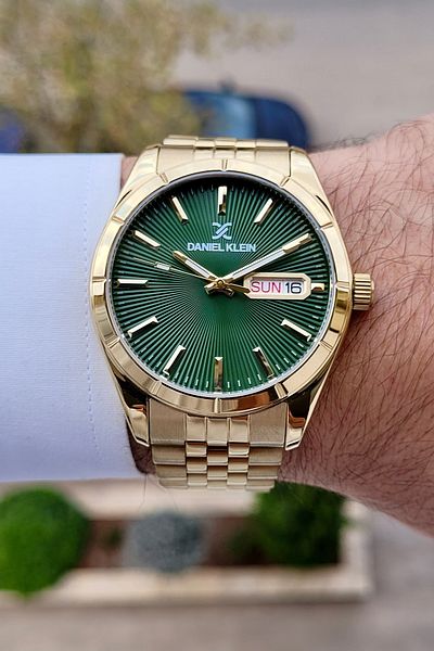 Daniel Klein Men's Watch with Cordon Gold Dial Green Color Calendar and Day Function