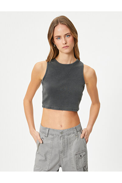 Koton Crop Atlet Bisiklet Yaka Pamuklu Ribanalı Soluk Efektli