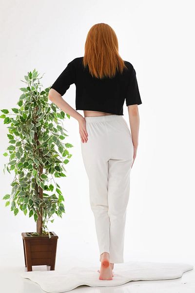 Modaley Giyim Women's Plus Size Pants - Seersucker Fabric, Elastic Waist, Wide Leg, White -Ml01