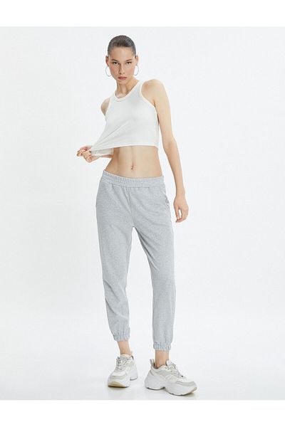 Koton Basic-Jogginghose mit gebundener Taille und Taschen