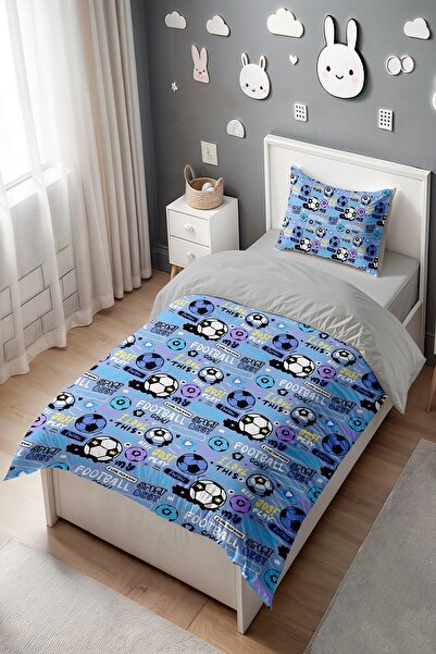 EVPANYA Mavi Yazılı Futbol Topları Desenli Tek Kişilik Bebek Çocuk Nevresim Seti