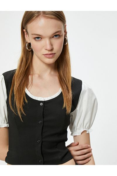 Koton Slim Fit Bluse mit Ballonärmeln und Farbblockdesign – zum Knöpfen
