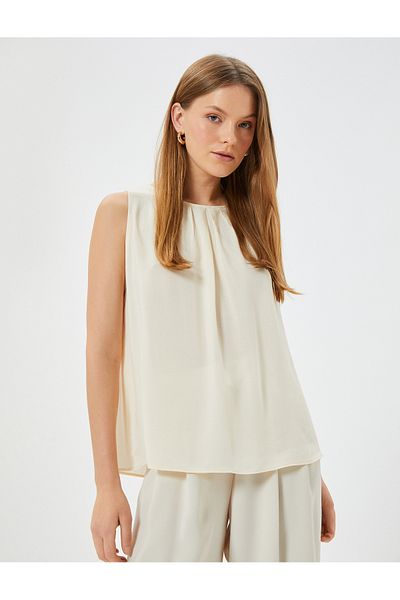 Koton Round Neck Sleeveless Pleated Viscose Blouse