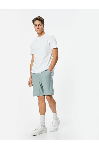 Koton Bermudashorts aus Baumwolle – Taschendetail