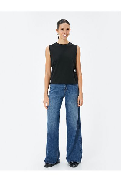 Koton Crew Neck Cotton Sleeveless T-Shirt - Basic Standard Fit