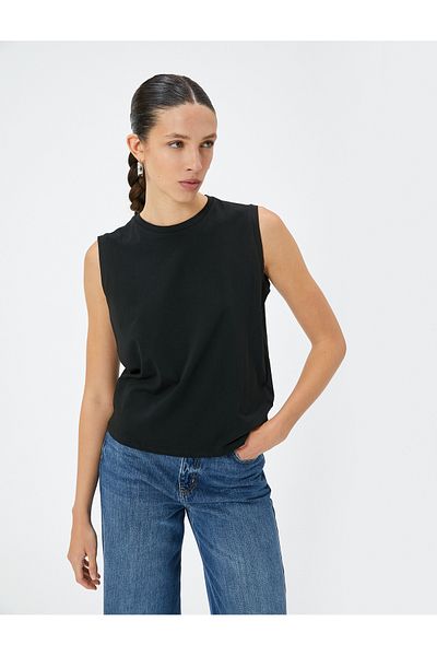 Koton Crew Neck Cotton Sleeveless T-Shirt - Basic Standard Fit