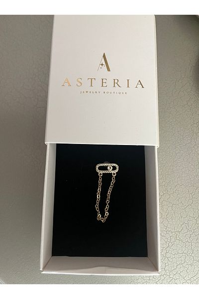 Asteria Jewelry أقراط مفردة مع سلسلة ميس
