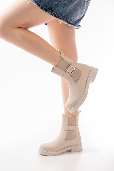 MarjinalTrendim mengü 02-2004 Cizme de damă casual elastice bej cu accesorii cu cataramă