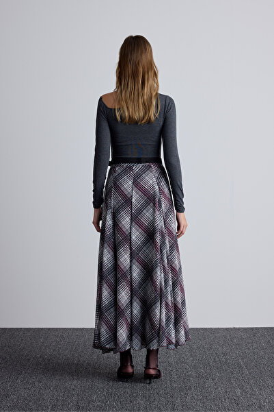Manuka Burgundy Wide Skirt - Flounced Plaid Design