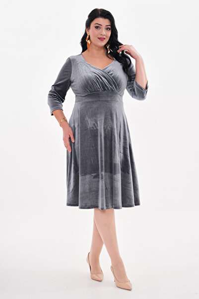 IŞILTI Velvet Lycra Plus Size Midi Evening Dress - Double Breasted Neckline and Half Sleeve - Kilosh Skirt 3120