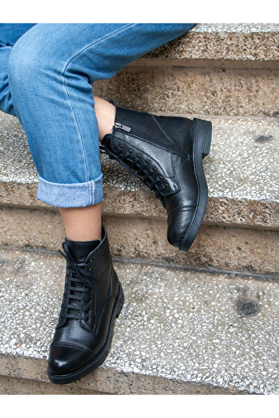 EREN SHOES BAG (Valess) حذاء بكعب منخفض من الجلد الطبيعي مزود بسحاب ونعل مطاط...
