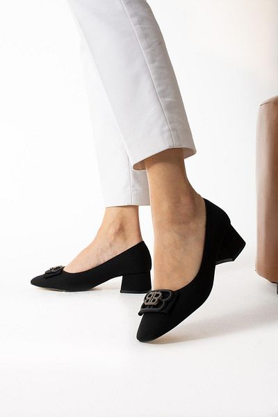Paris Shoes Women's Black Accessory Detailed Low Heel Shoes
