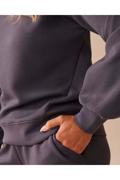 La Vie en Rose Crew Neck Sweatshirt