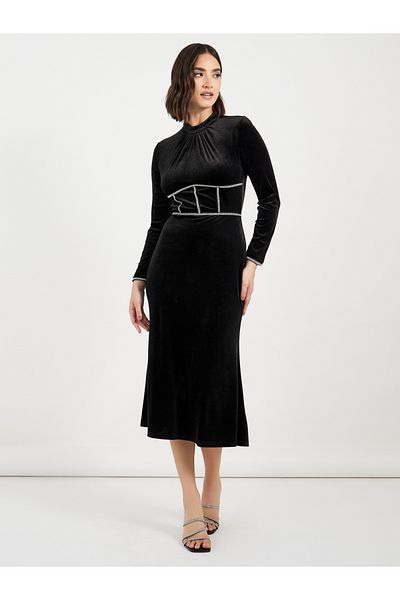 Styli Velvet Look Embellished Midi Dress