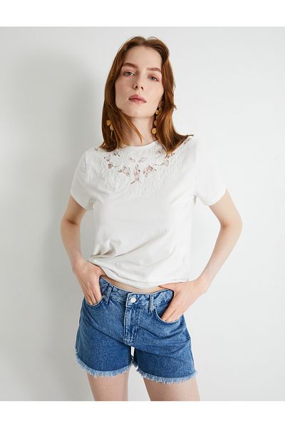 Koton Tricou din bumbac cu mânecă scurtă cu guler perlat - Decolteu