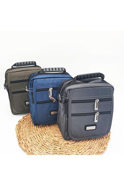 SEVENTEEN Horizontal Zipper Model Medium Size Men's Handbag