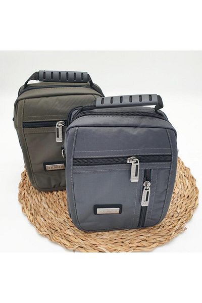 SEVENTEEN Small Size Vertical Model Men's Handbag