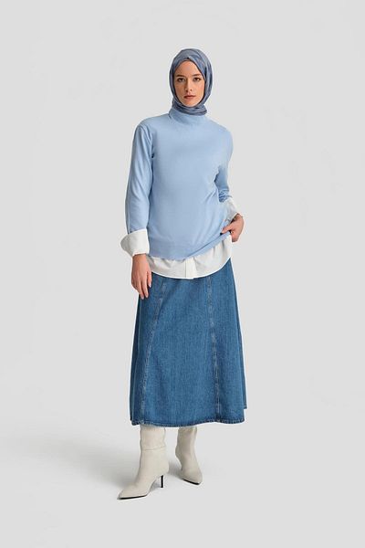 Armine Indigo Denim Skirt - 24Kd3407 Model