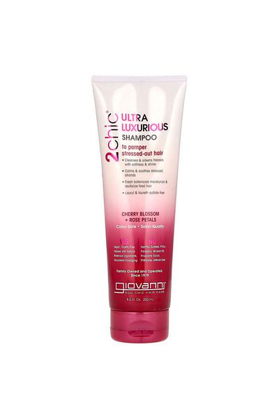 Giovanni - 2Chic Ultra Luxurious Cherry Blossom Shampoo - 250Ml